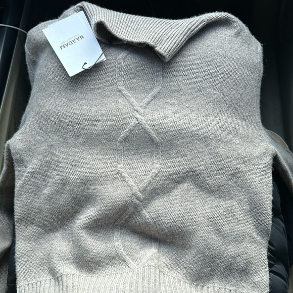 Nadaam Cropped Sweater - Picture 5 of 5